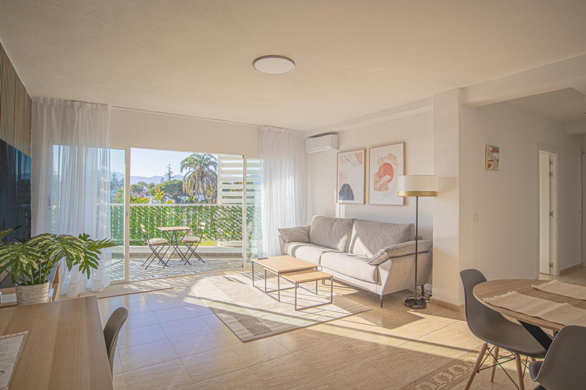 Buenti Apartments Beach Beautiful View Marbellac Extérieur photo